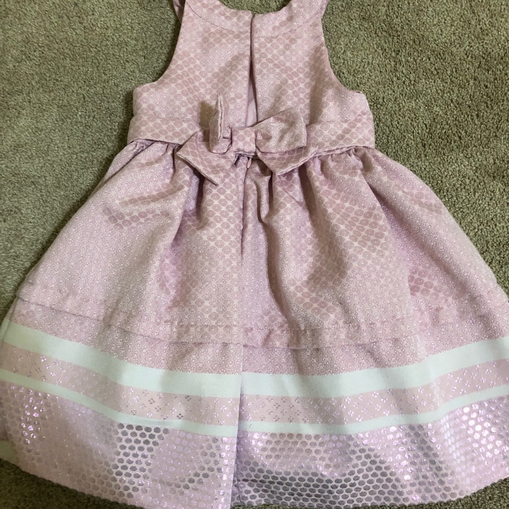 Girl’s dress